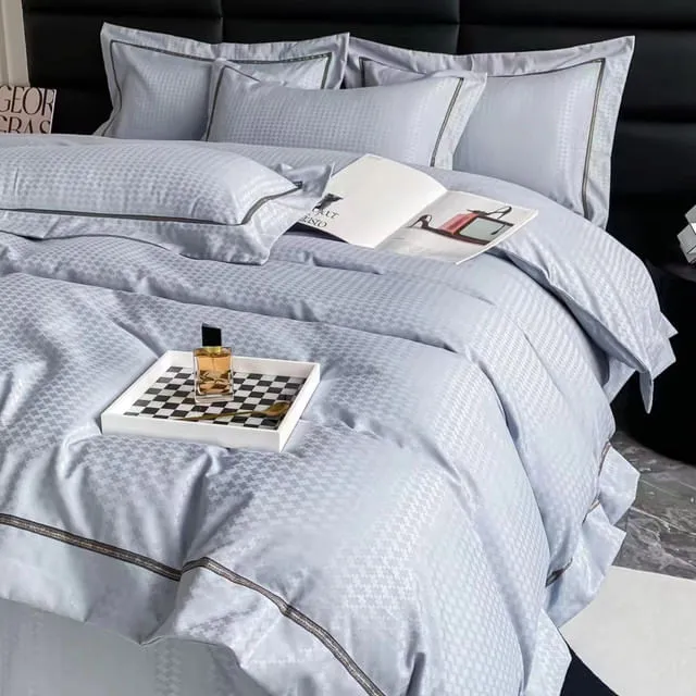 Duvet Unicolor Con Detalles En Relieve Celeste Doble