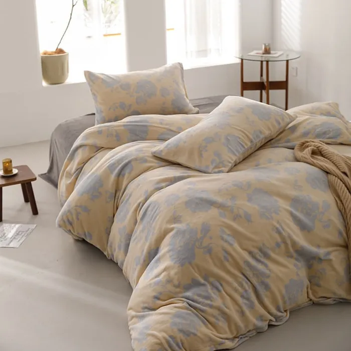 Duvet Digital de Franela con Estampado Flores Azules Queen