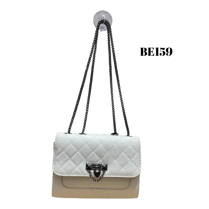 Bolso blanco cadena plomo BE159