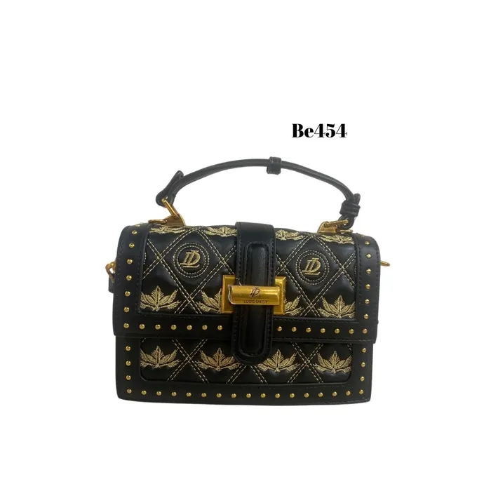 Bolso-negro-textura -apliques-dorados be454