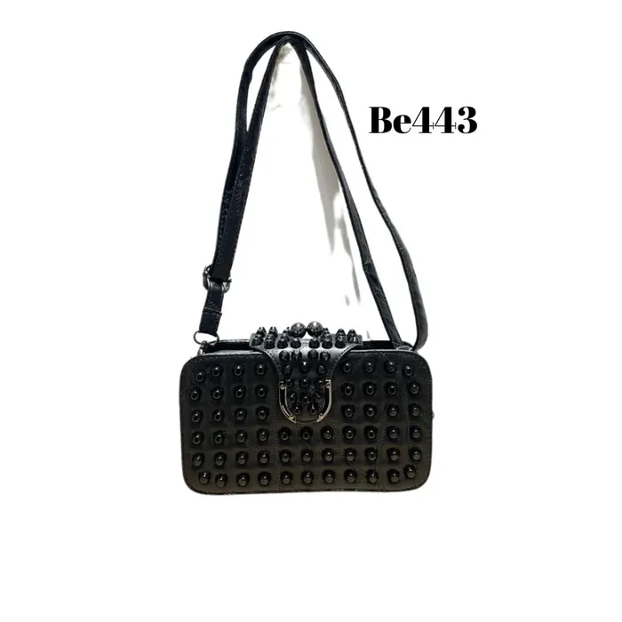 Bolso negro apliques negros be443