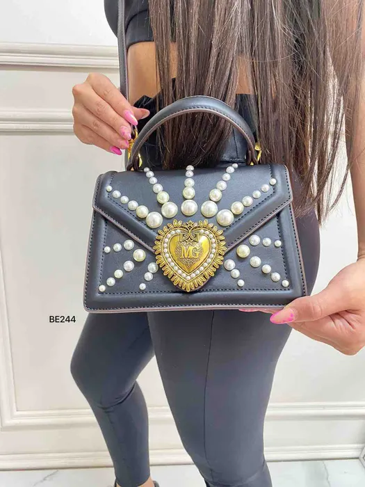 Bolso negro apliques perlas BE244