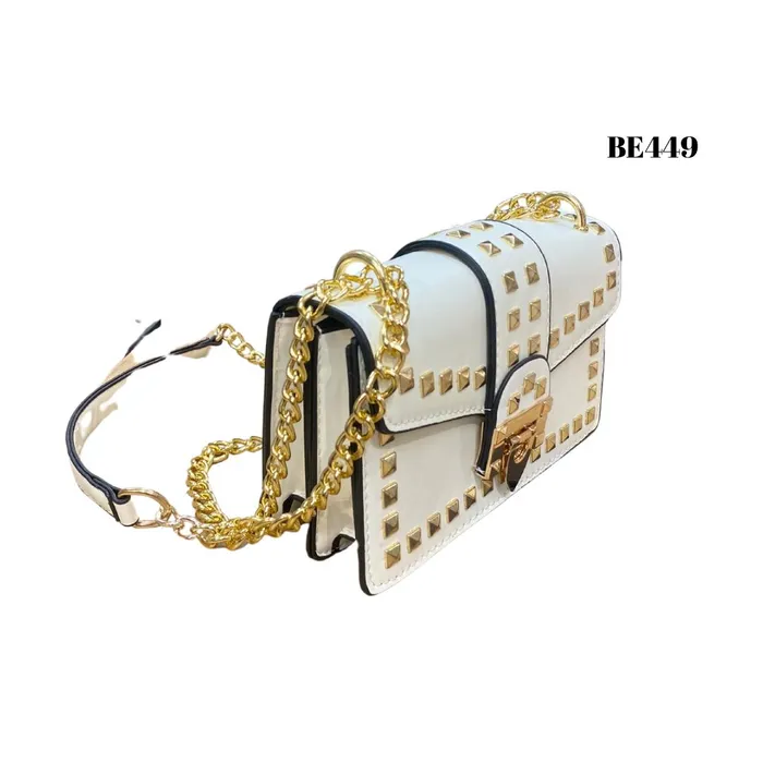 Bolso blanco apliques cadena dorado BE449