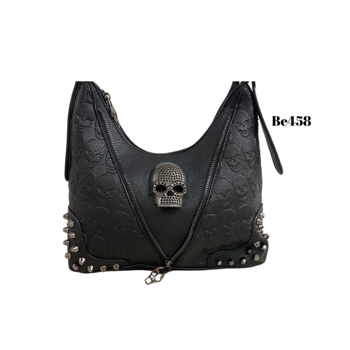 Bolso  negro apliques detalles calavera be458