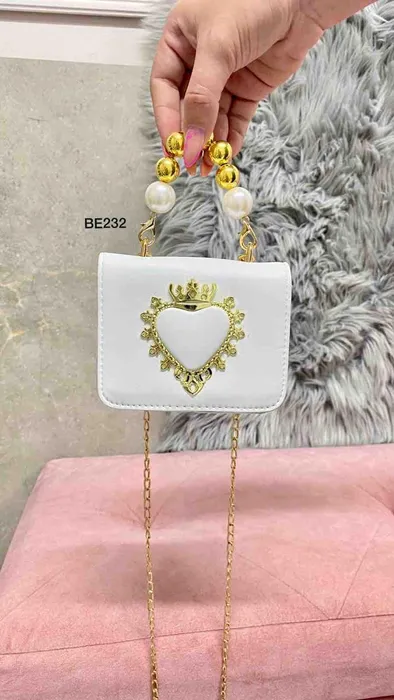 Bolso blanco aplique dorado BE232