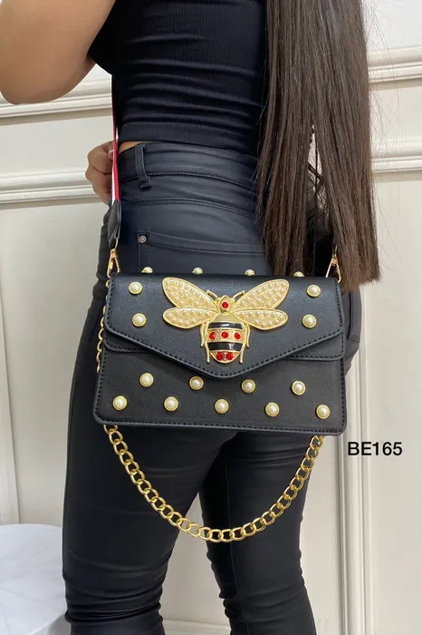 bolso negro apliques dorados perlas be165