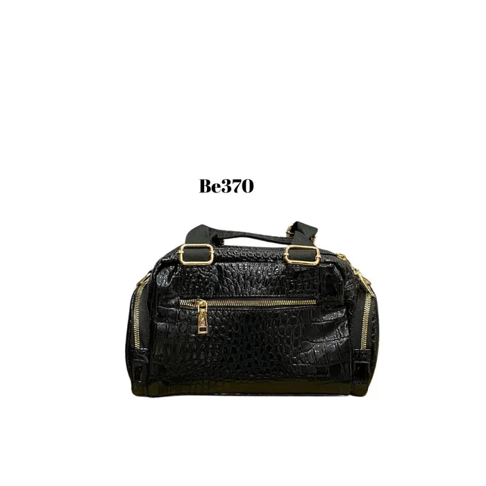 bolso textura negro apliques brillantes detalles dorados be370