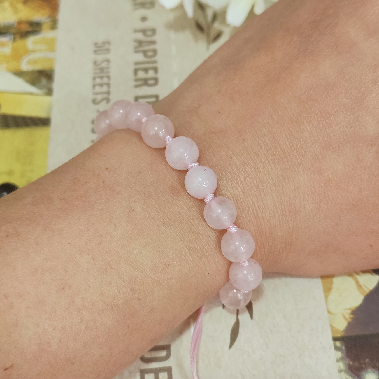 Pulsera Cuarzo Rosa Nudos Tejida + Estuche 