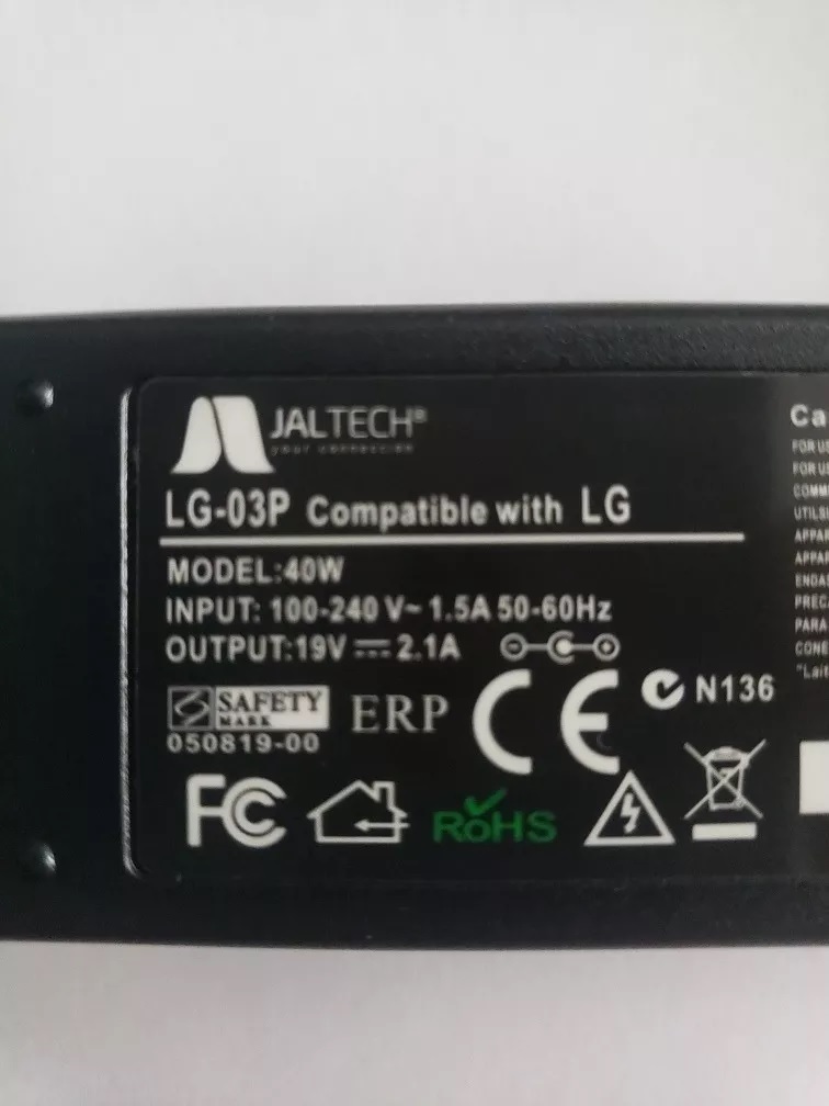 Cargador Portatil-televisor LG 19 V 2.1 A